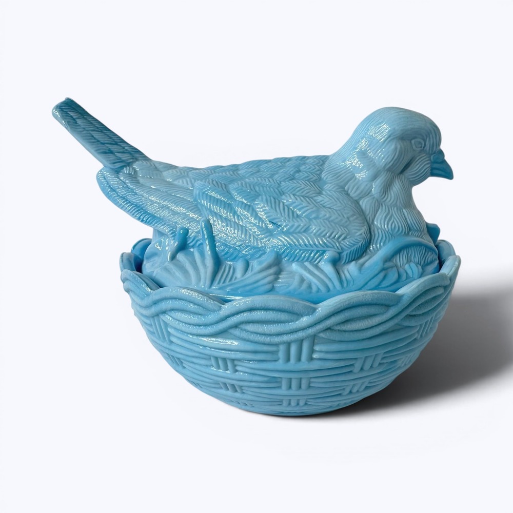 Vintage Blue Opaque Slag Glass Bird on Nest Covered Candy Dish Unmarked 4" Tall